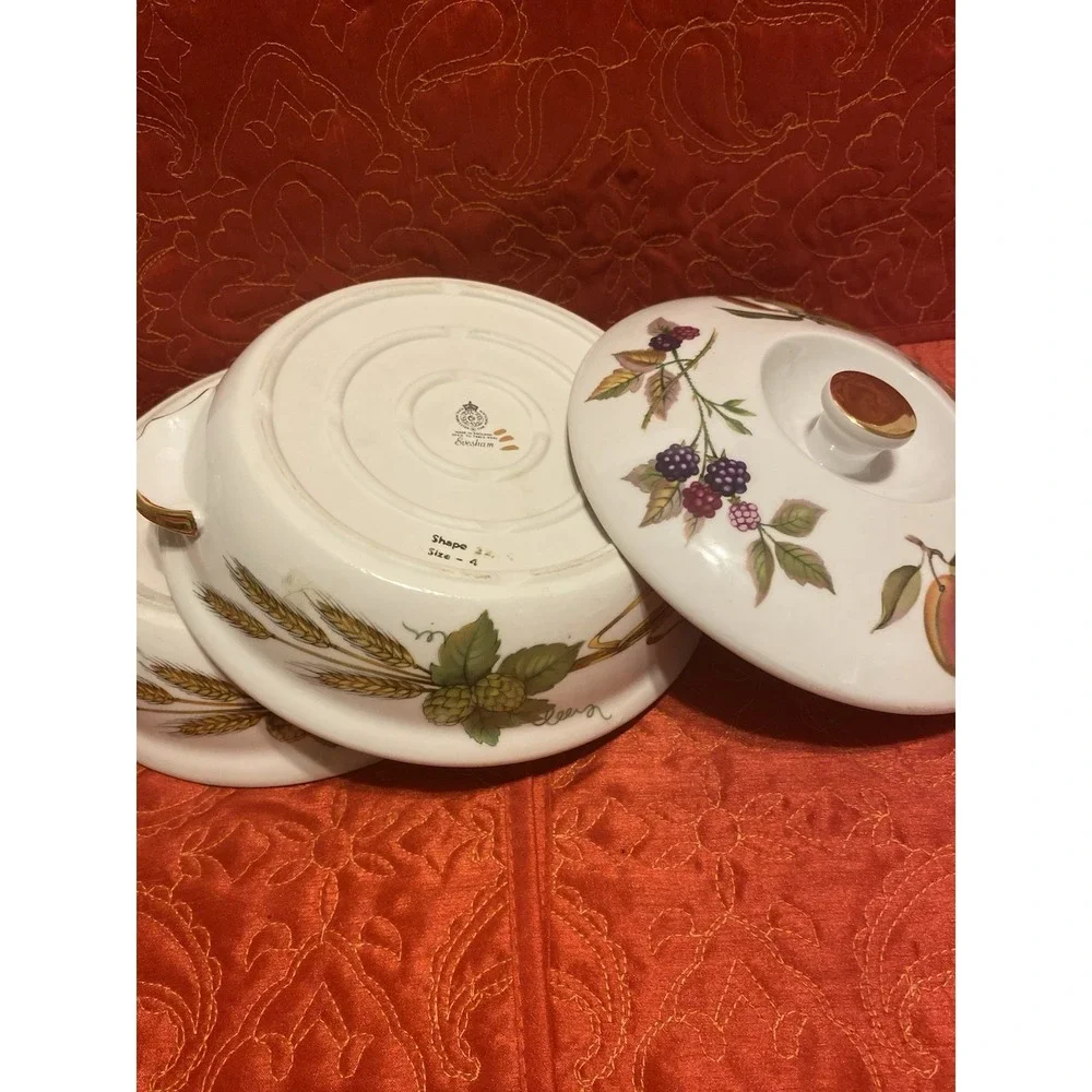 Royal Worcester Evesham Gold Porcelain Covered Casserole‎ 7
